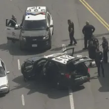 2 LAPD officers injured in fight with suspect