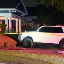 2 dead in Los Angeles triple shooting; no sign of break-in